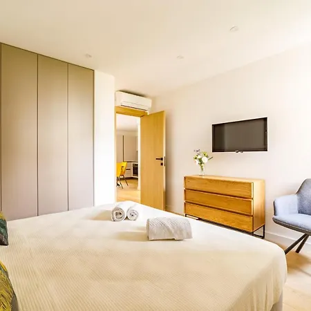 Le Standing Wifi Coeur De Port *