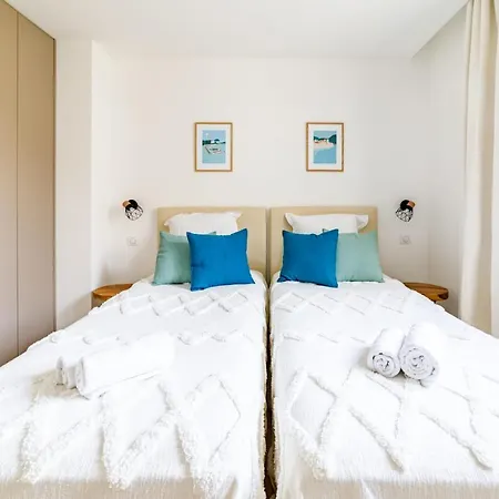 Le Standing Wifi Coeur De Port Apartment Antibes