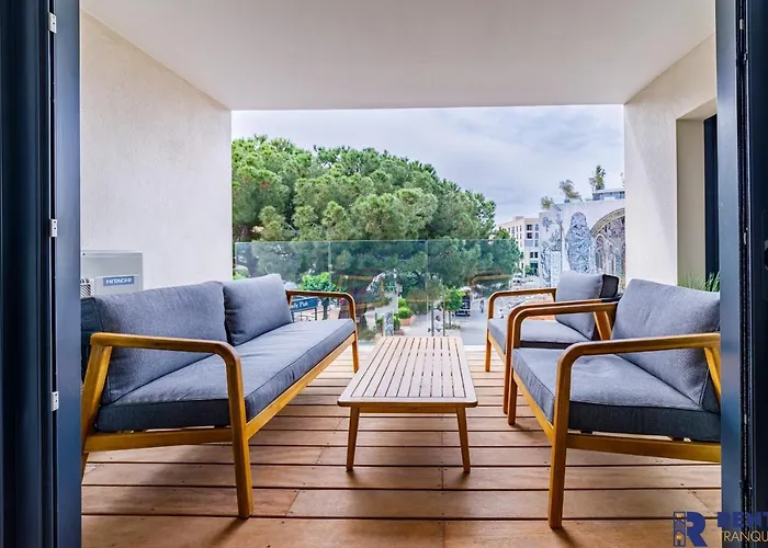 Le Standing Wifi Coeur De Port Apartment Antibes