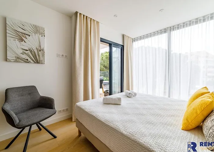 Le Standing Wifi Coeur De Port Apartment Antibes