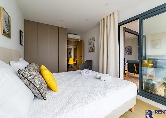 Le Standing Wifi Coeur De Port *